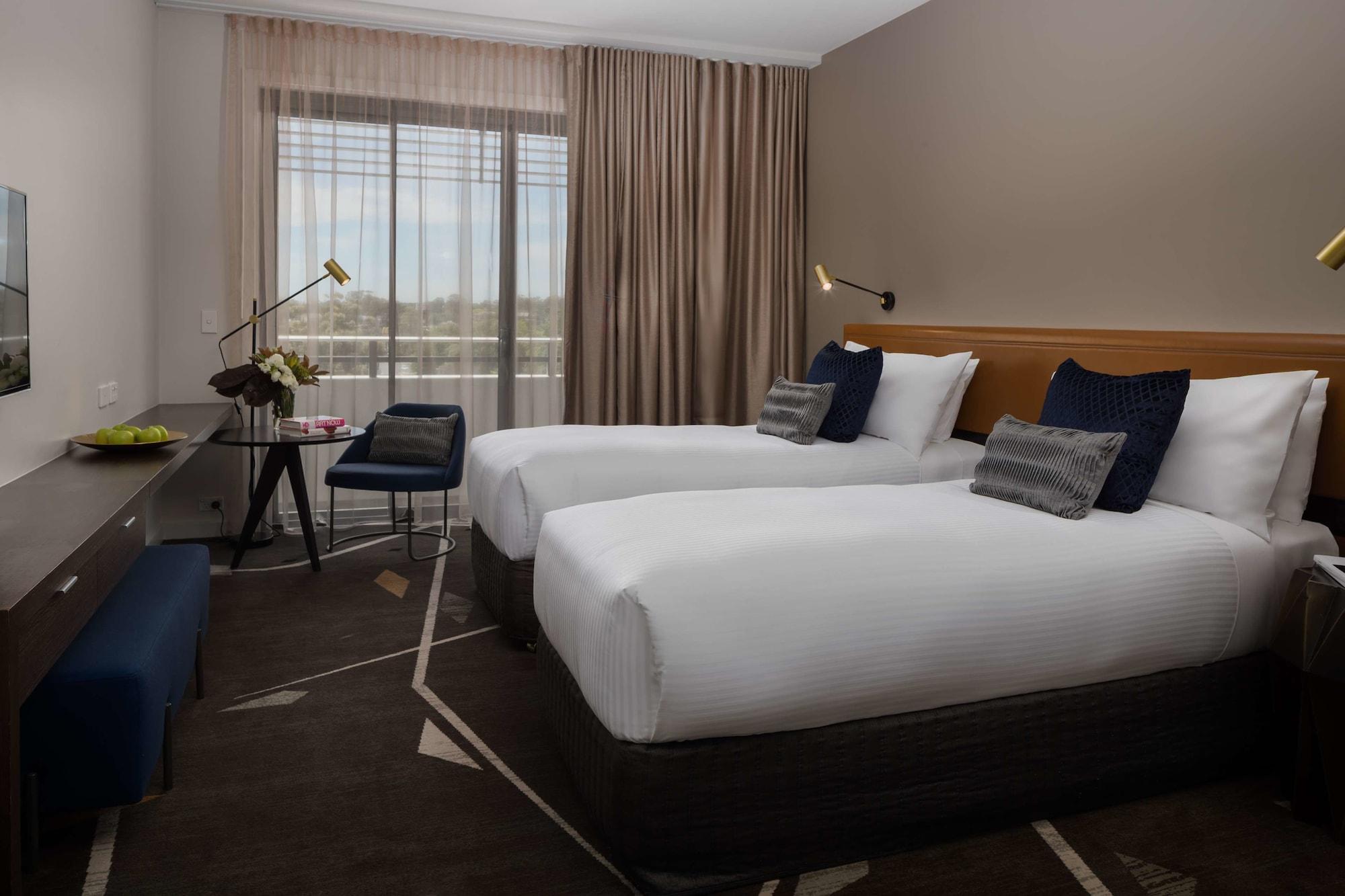 Rydges Campbelltown Hotel Exterior photo