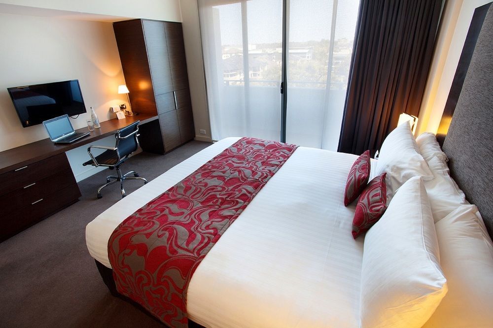 Rydges Campbelltown Hotel Exterior photo